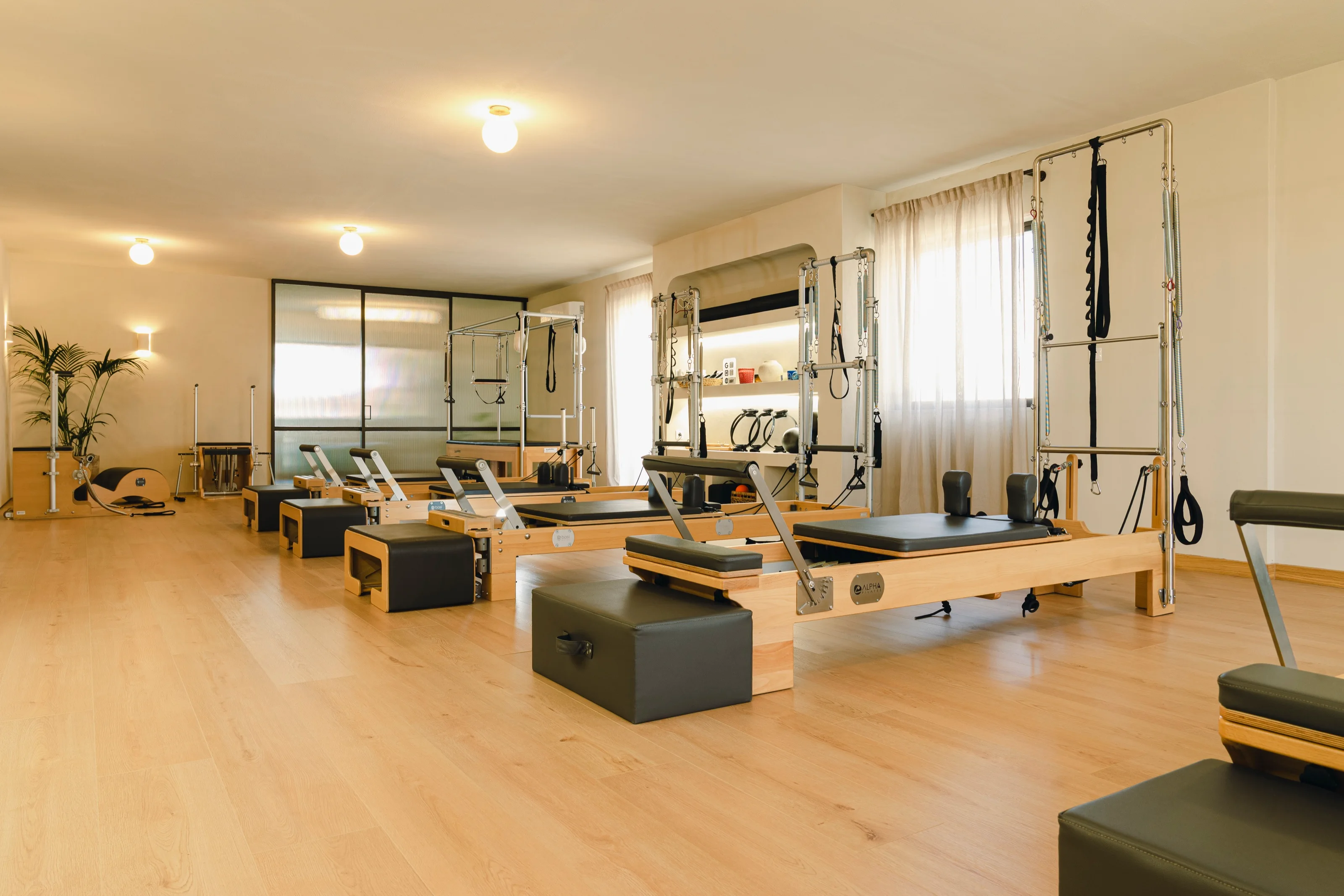Αίθουσα Pilates reformer στο Eight